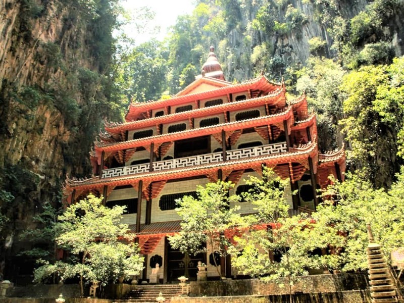 Sam Poh Tong Cave Temple (三寶洞):The Oldest Cave Temple In Ipoh (2021)